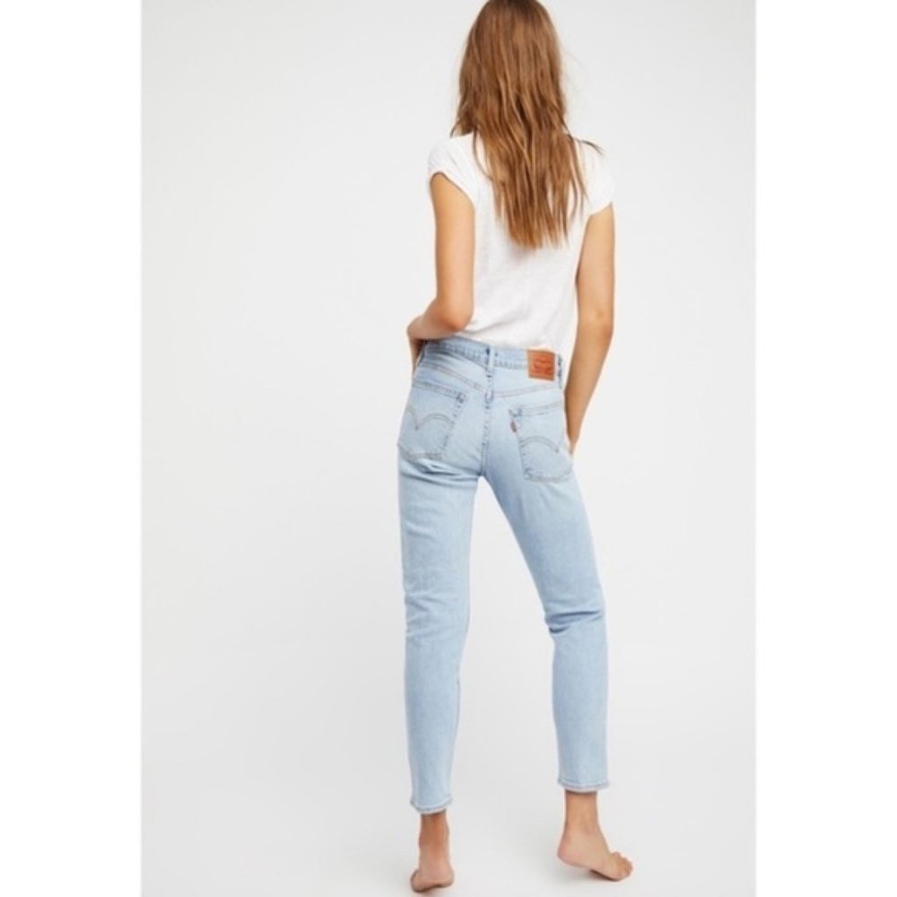 Levi's Wedgie Fit Jeans in Bauhaus Blues